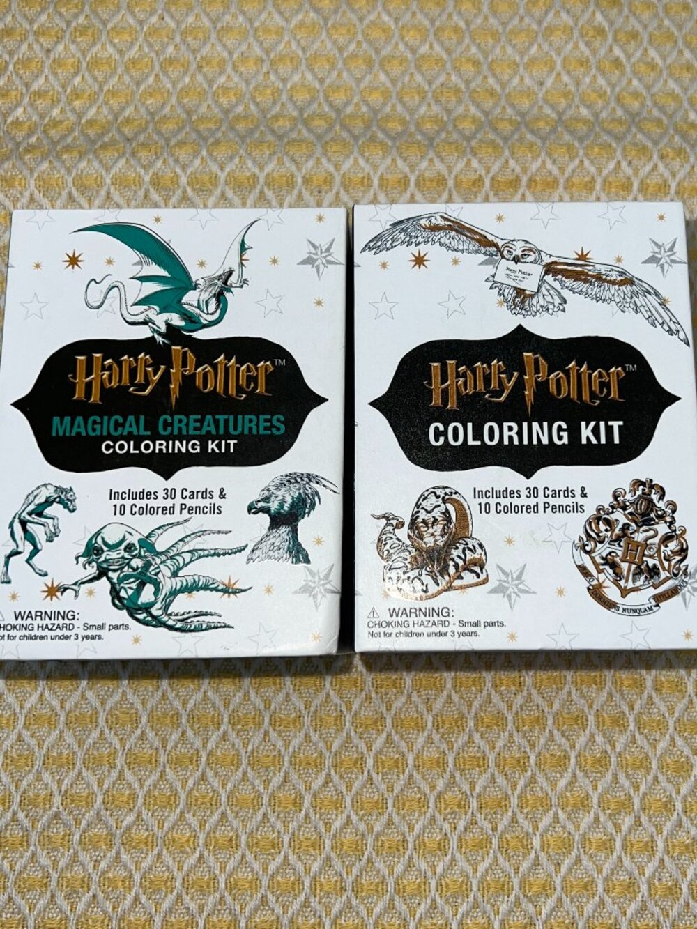 Harry Potter Collectible Mini Coloring Kit Set 2-Pack Cards Pencils Magnet Frame